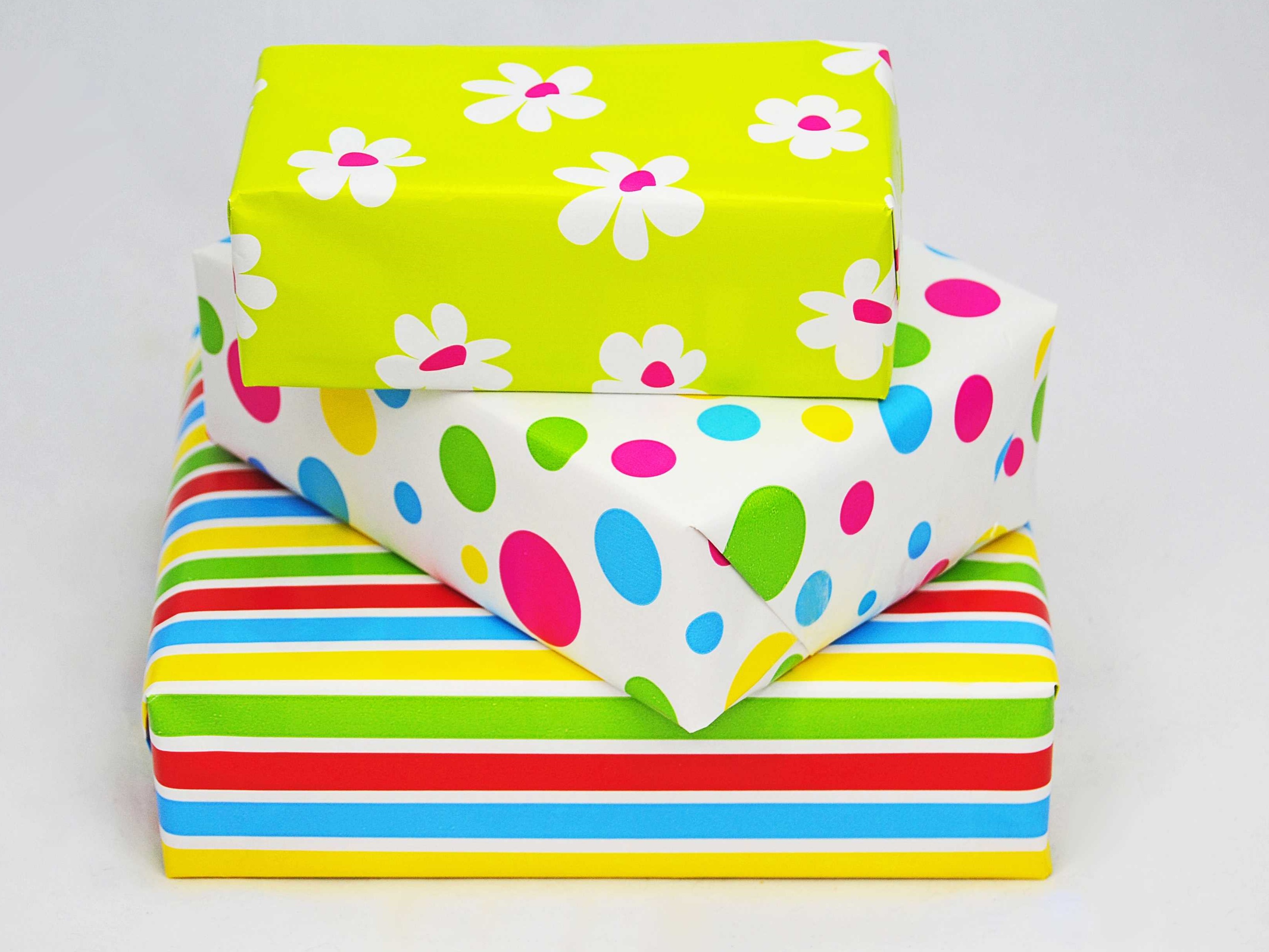 Fluorescent Pigments in Packaging: Enhancing Product Visibility | Wanlong