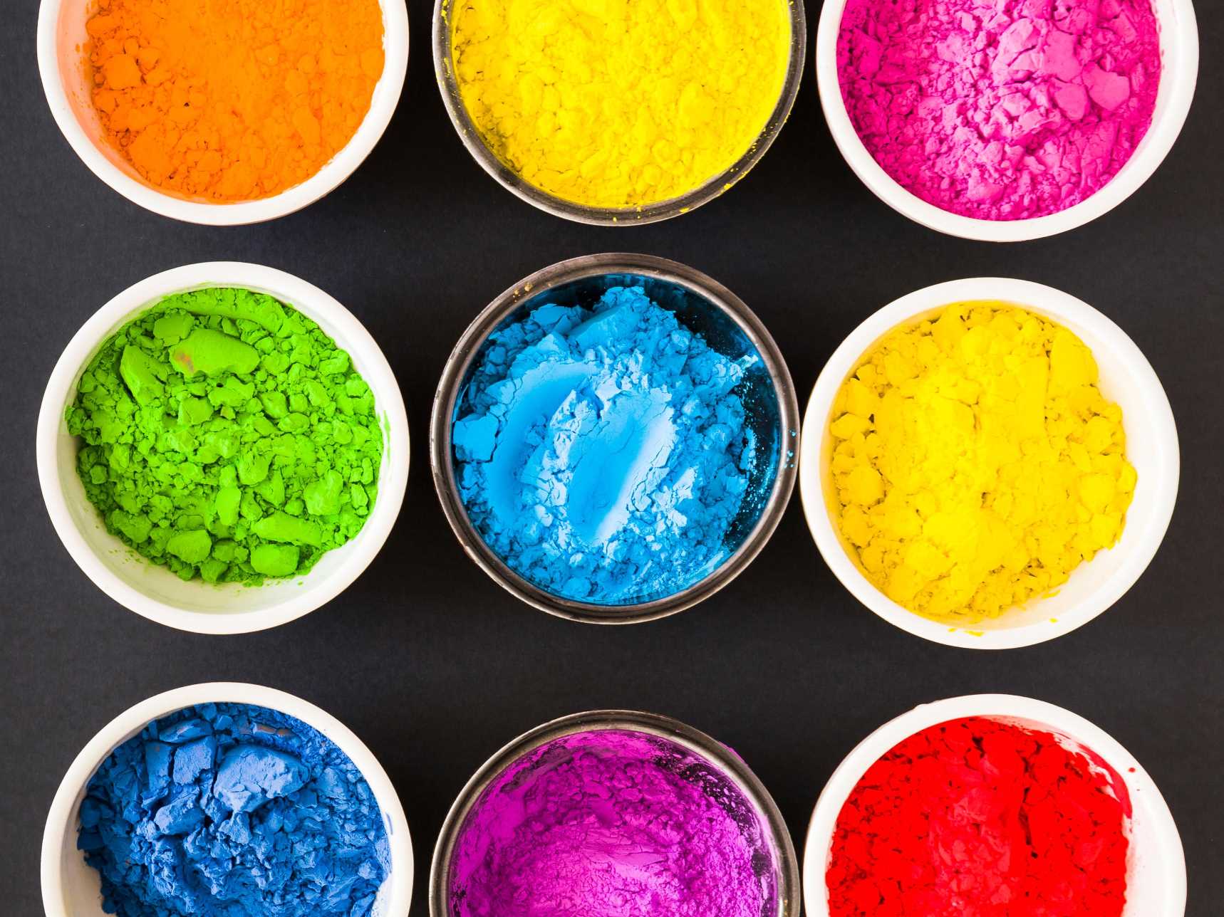 Fluorescent Pigments vs. Glow in the Dark: What’s the Difference | Wanlong